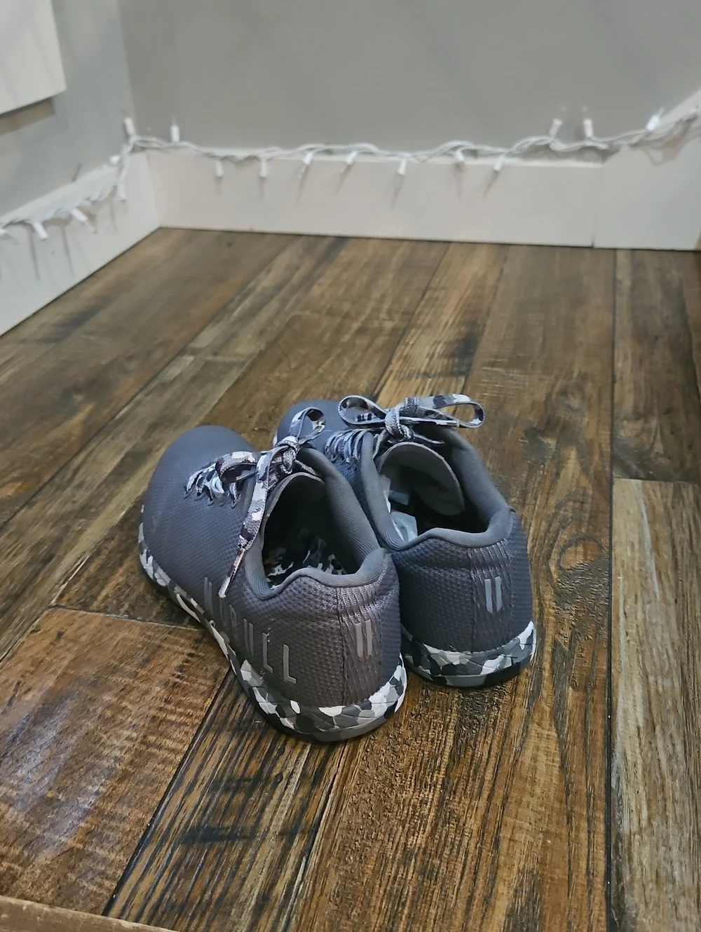 NOBULL Gray Athletic Trainer with Camo Sole (Unisex W-9 M-7.5)